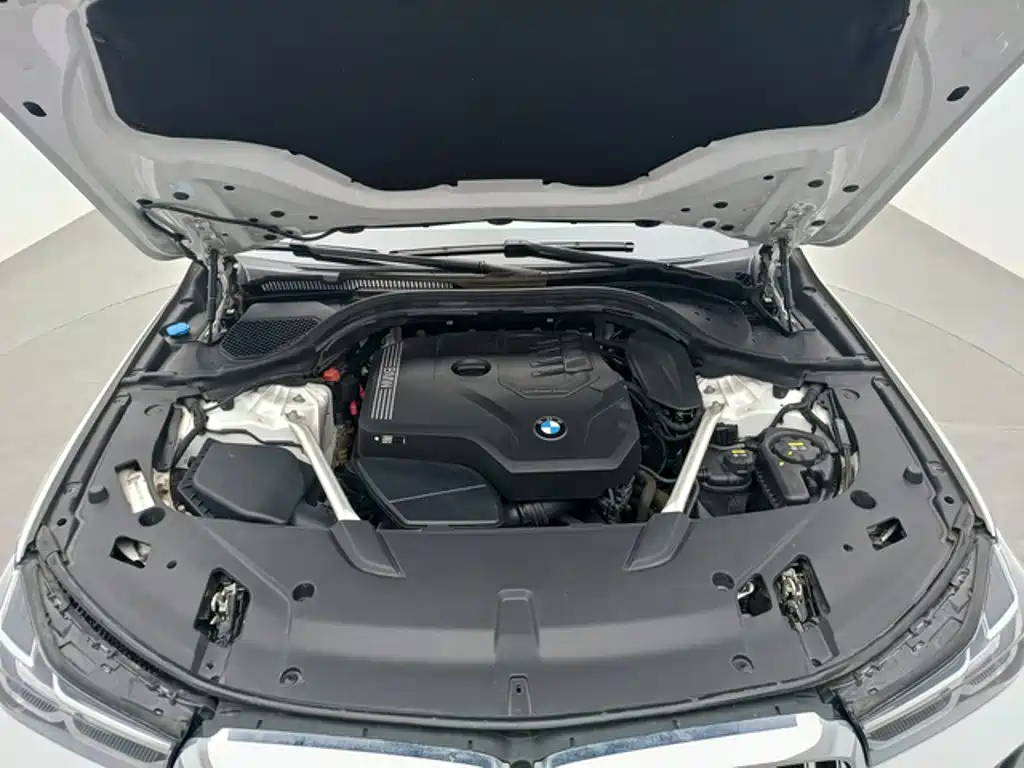 BMW 6 Series GT — фото 11