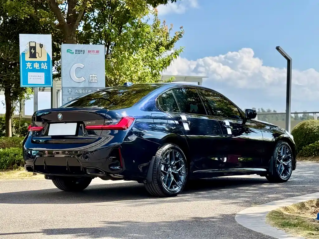 BMW 3 Series — фото 9
