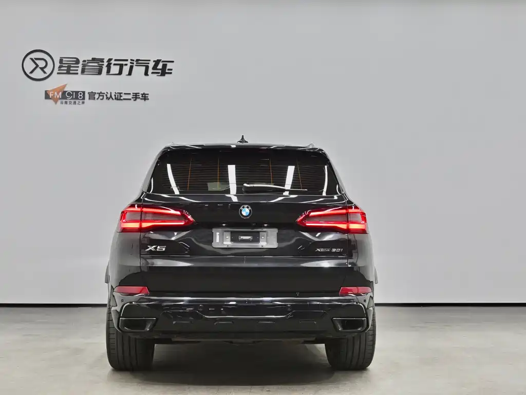 BMW X5 (Import) — фото 4