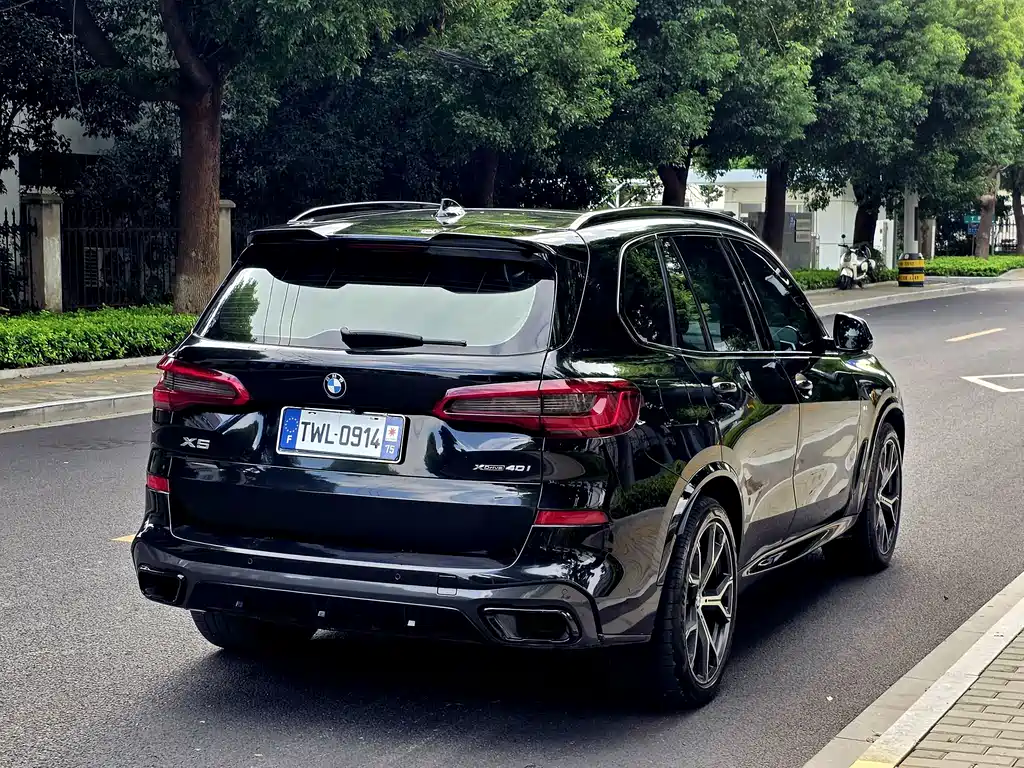 BMW X5 (Import) — фото 8
