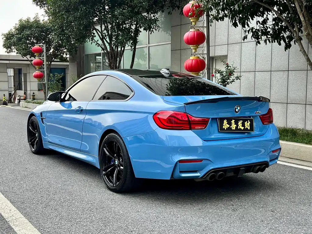 BMW M4 — фото 6