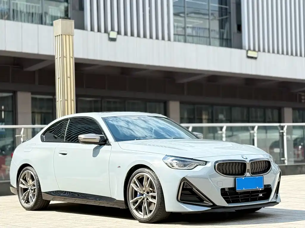 BMW M240i — фото 3