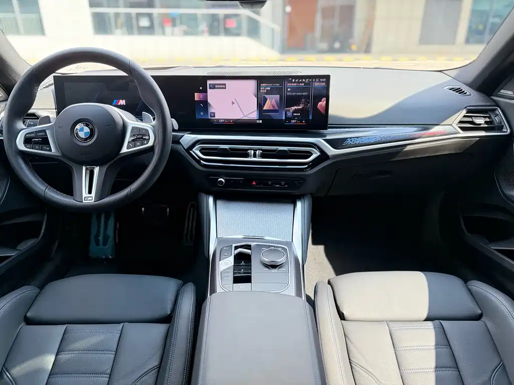 BMW M240i — фото 7