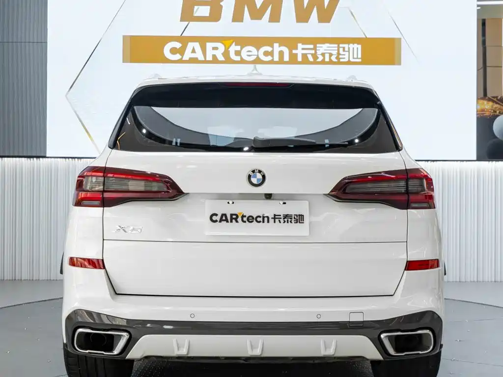 BMW X5 (Import) — фото 5