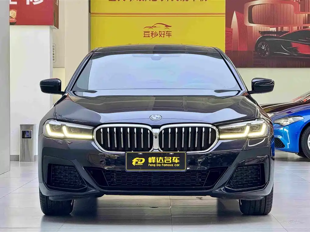 BMW 5 Series — фото 2