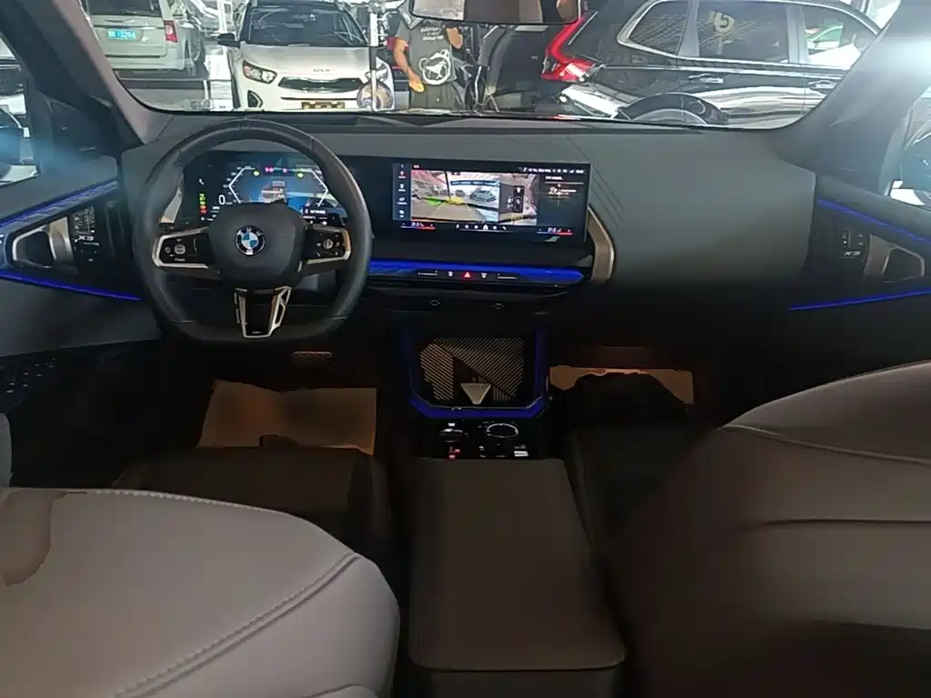 BMW X3 — фото 10
