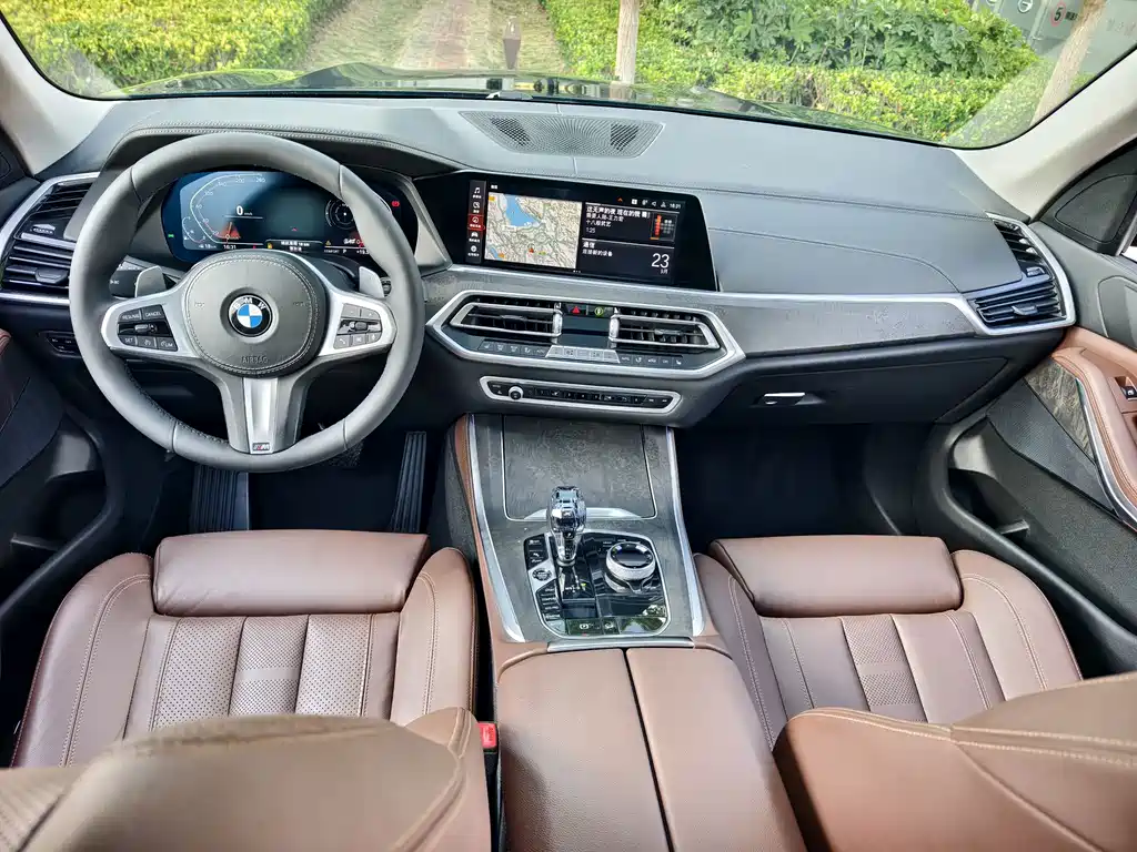 BMW X5 (Import) — фото 8