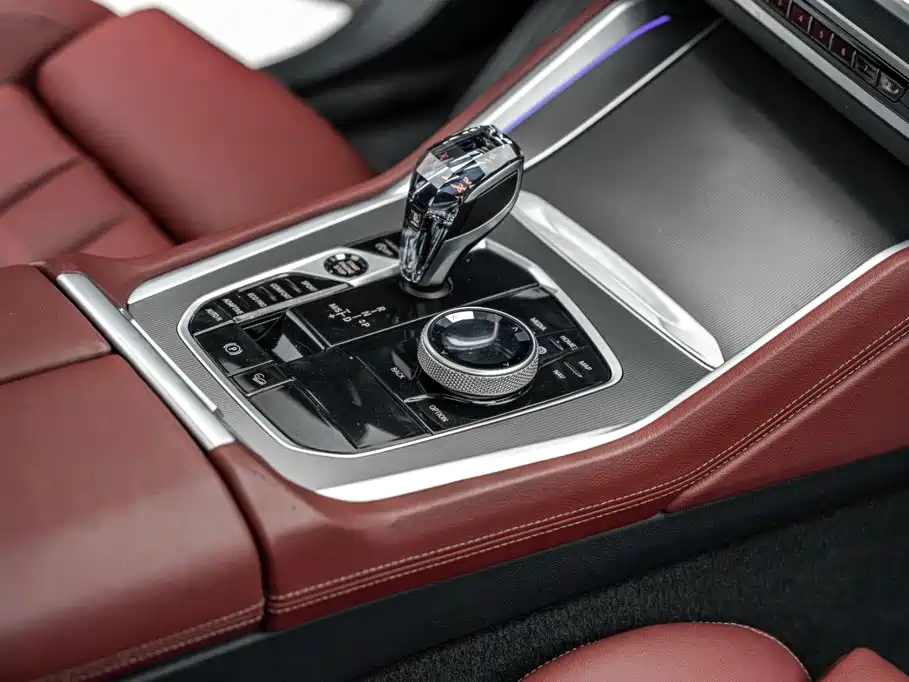 BMW X6 — фото 23