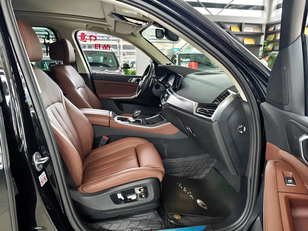 BMW X5 (Import) — фото 13
