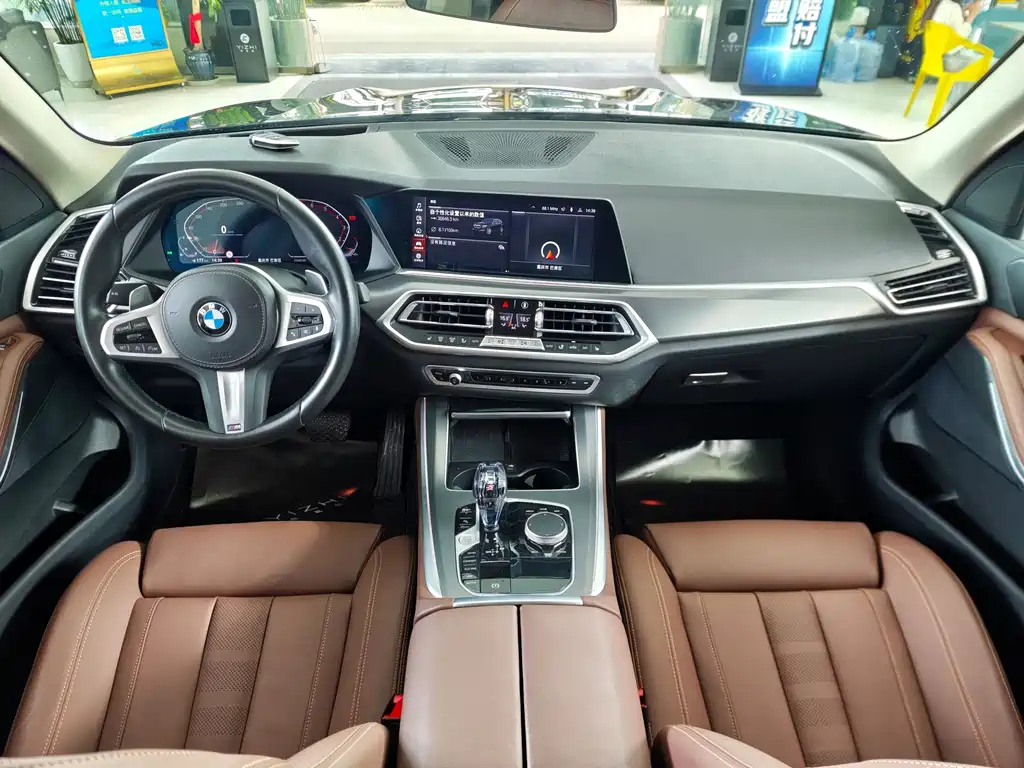 BMW X5 (Import) — фото 7