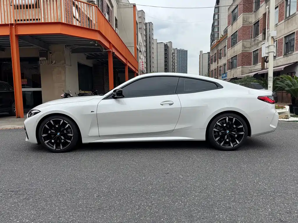 BMW 4 Series — фото 3