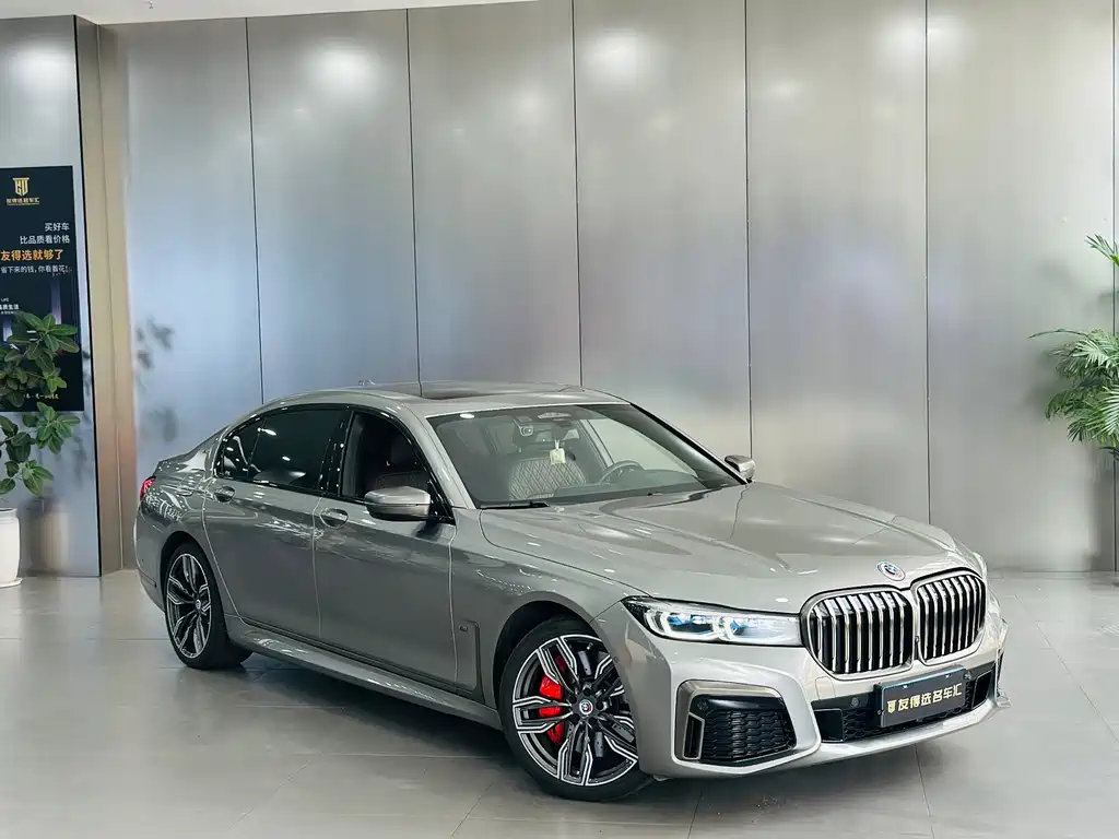 BMW 7 Series — фото 3