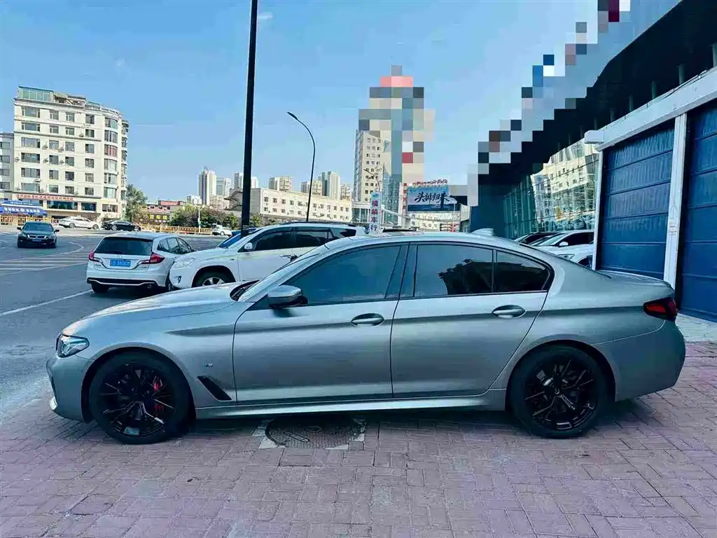 BMW 5 Series (Import) — фото 3