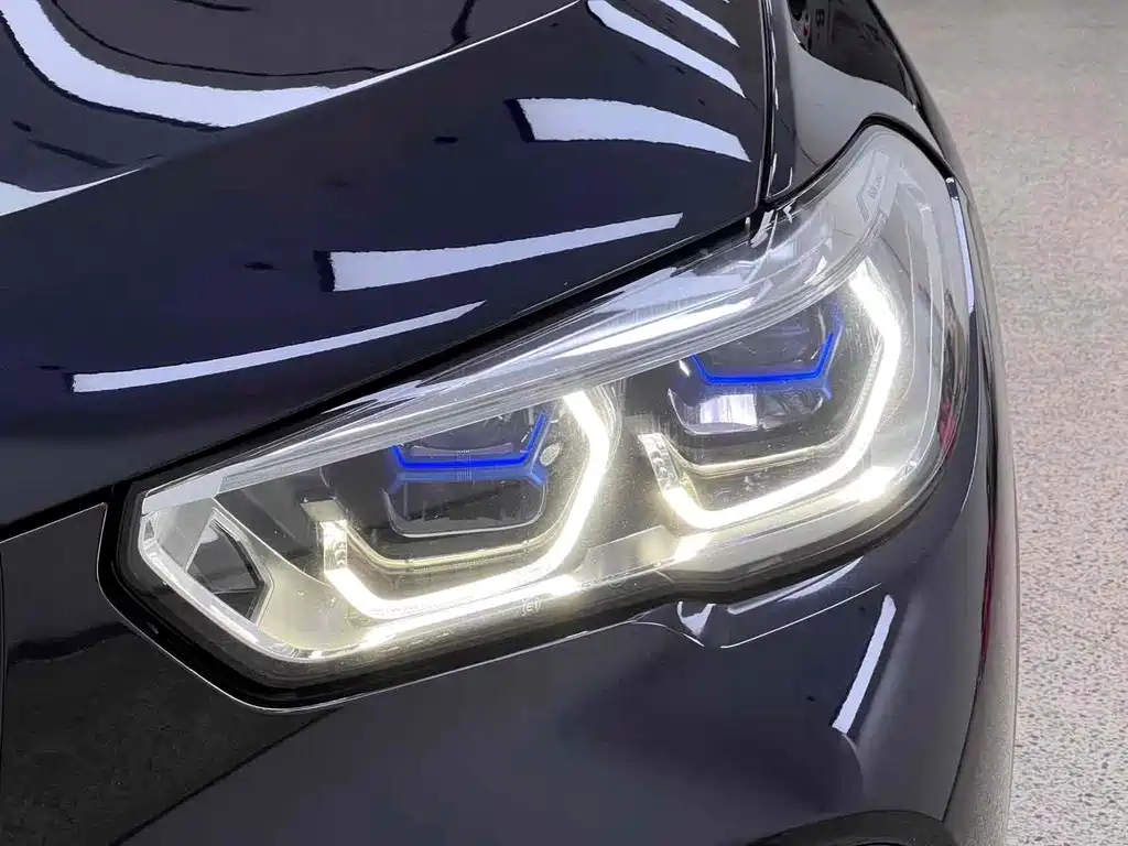 BMW X5 (Import) — фото 4