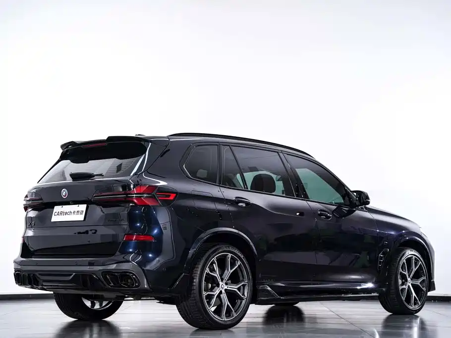 BMW X5 — фото 6