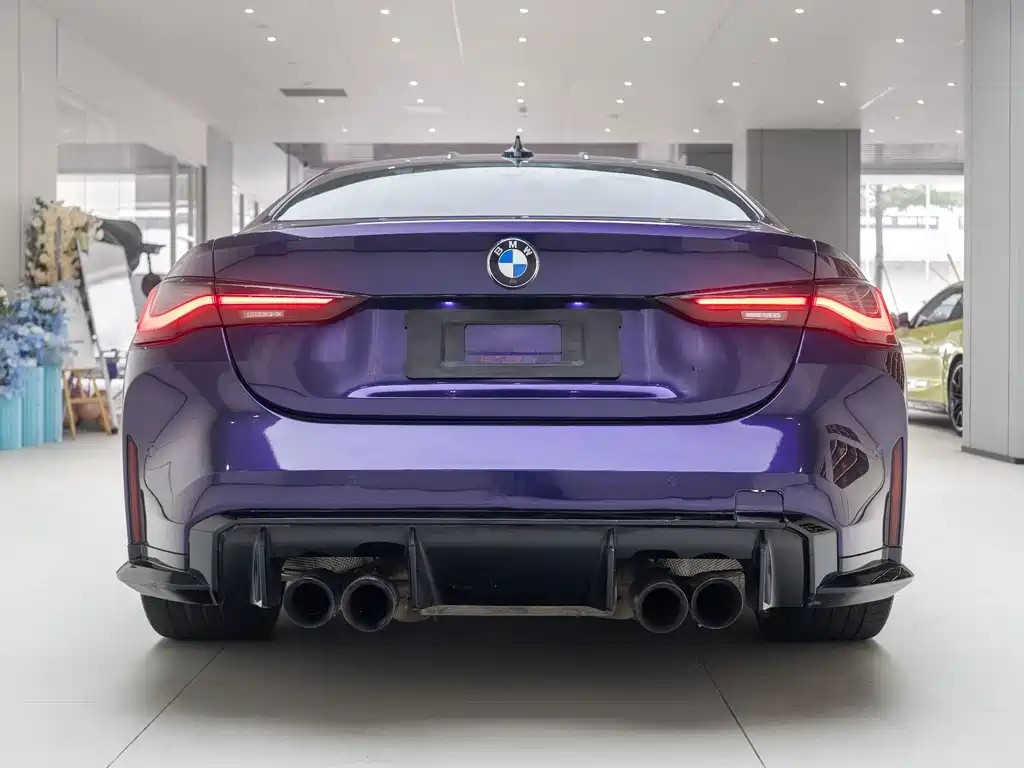 BMW M4 — фото 4