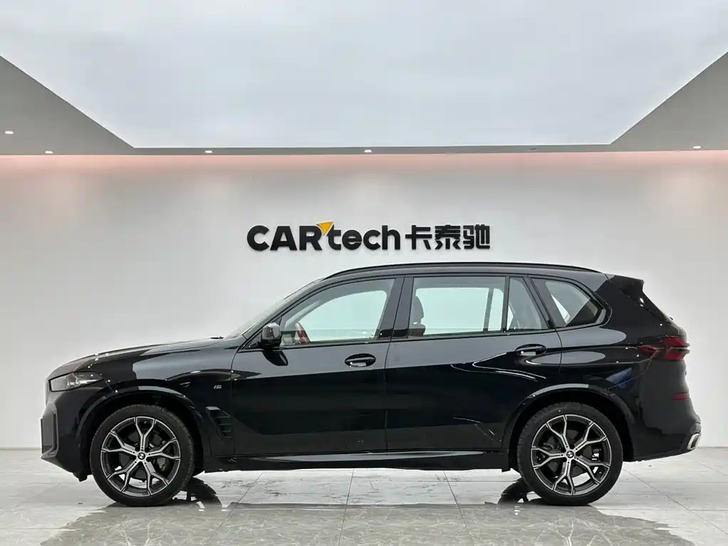 BMW X5 — фото 2