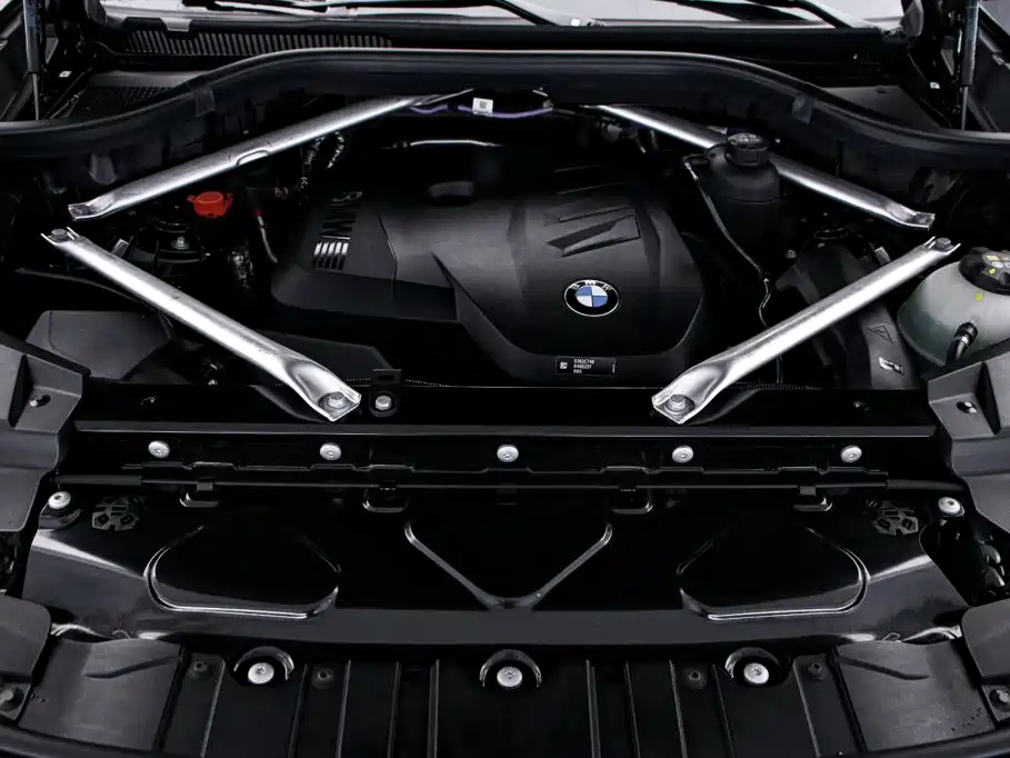 BMW X5 — фото 19