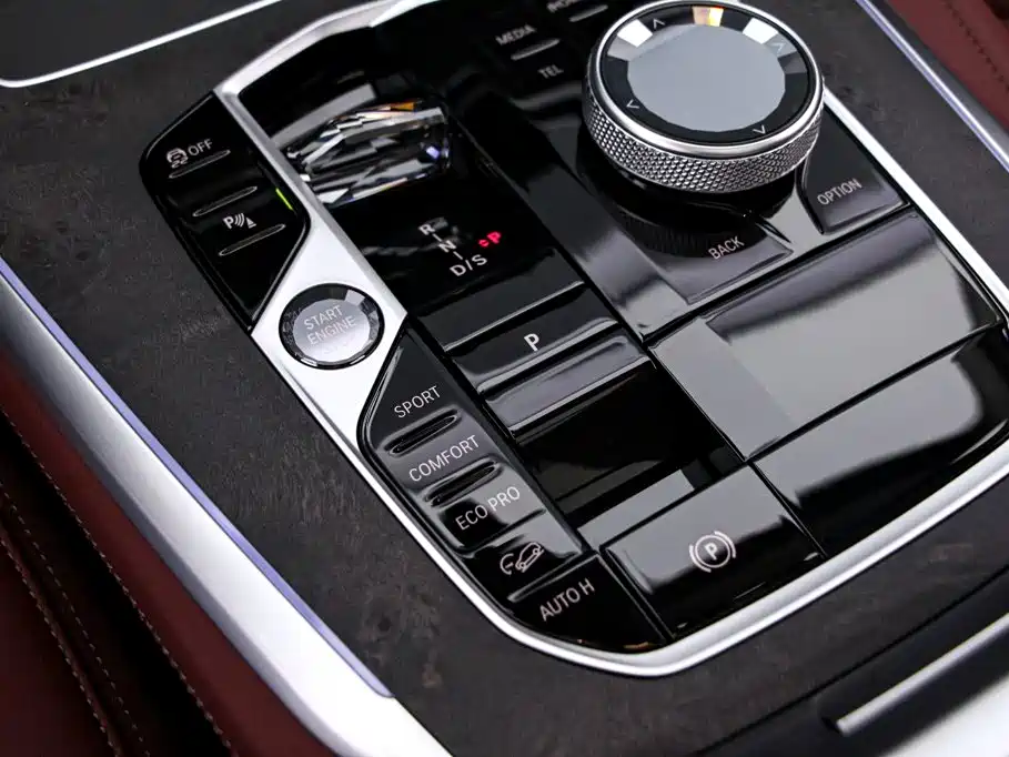 BMW X5 — фото 10