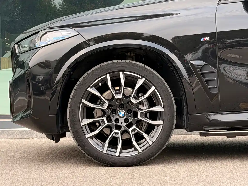 BMW X5 — фото 4