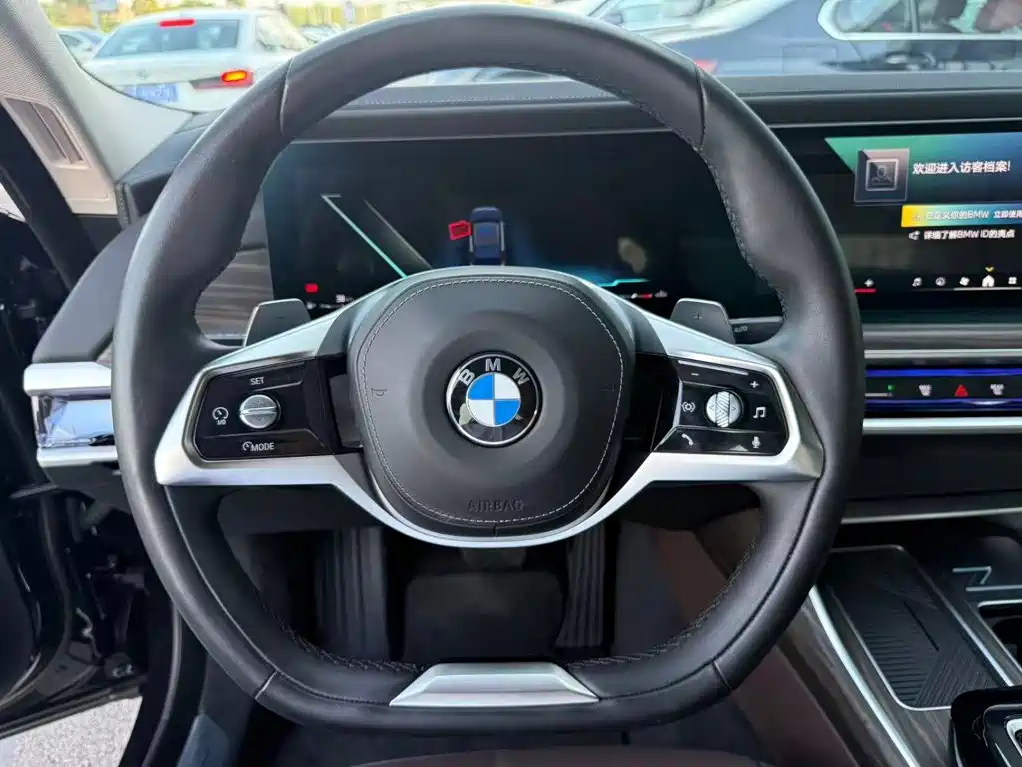 BMW 7 Series — фото 13