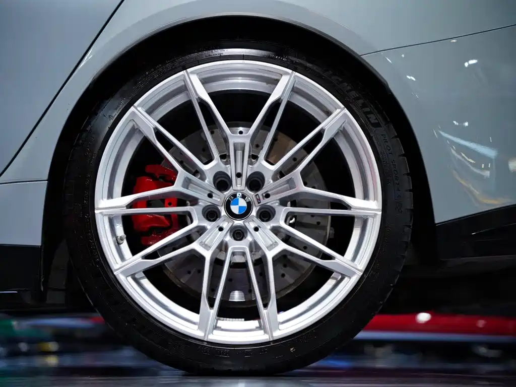 BMW M3 — фото 10