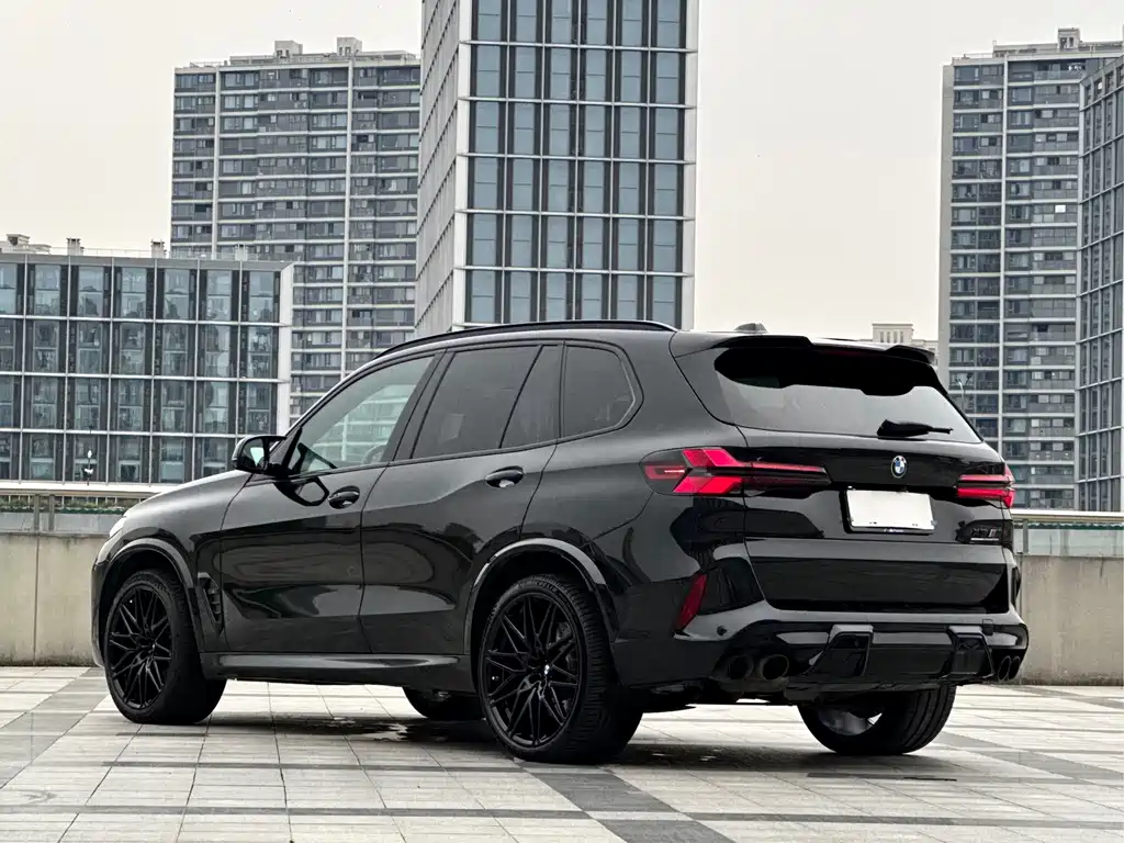BMW X5 M — фото 7