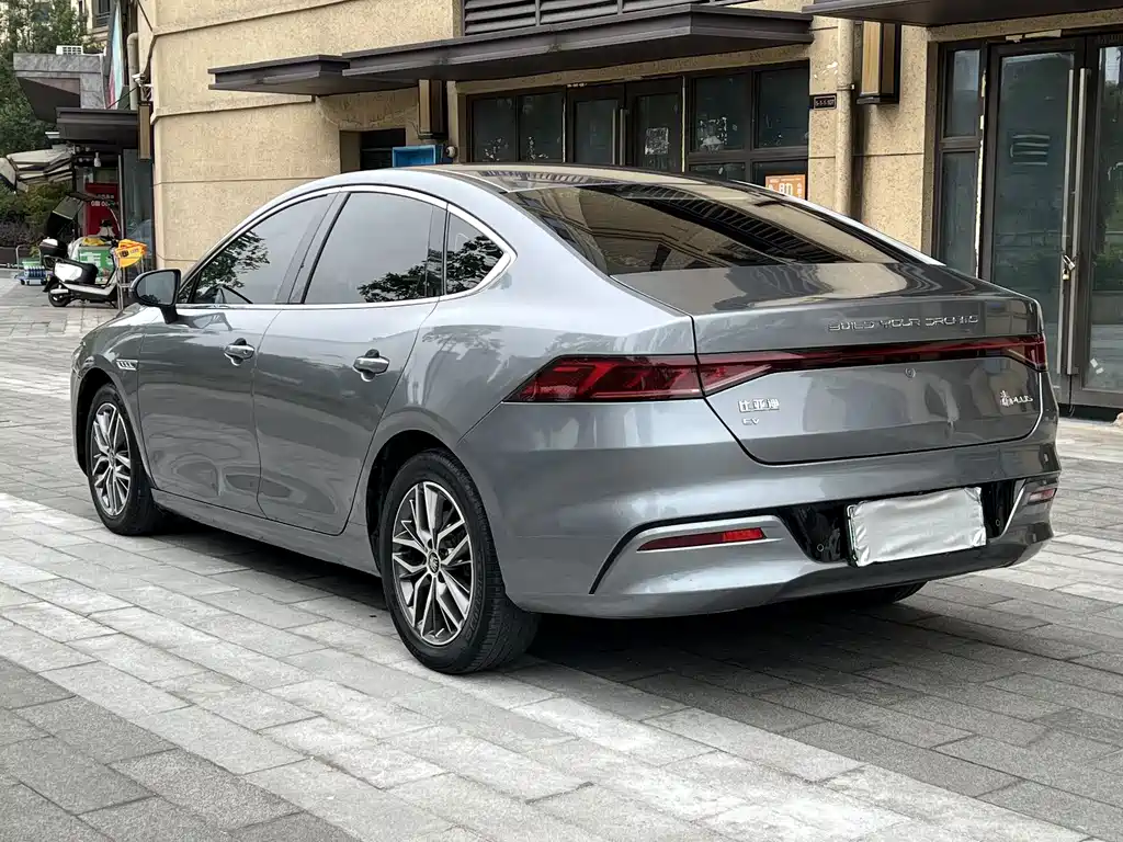 BYD Qin PLUS — фото 5