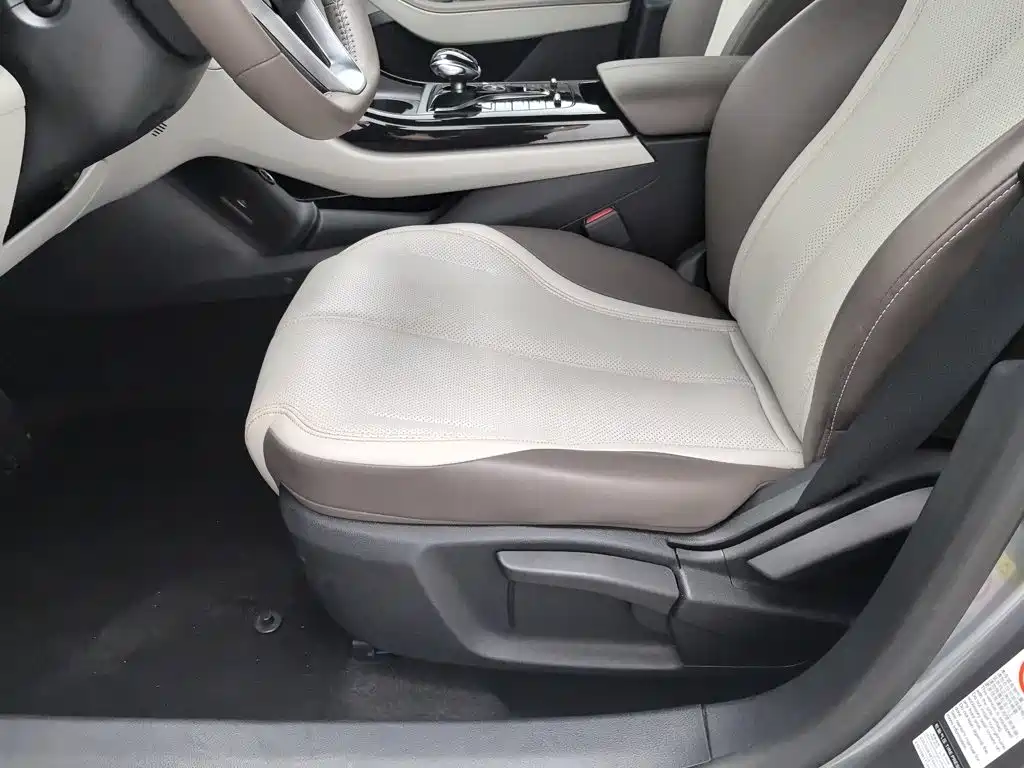 BYD Qin PLUS — фото 20
