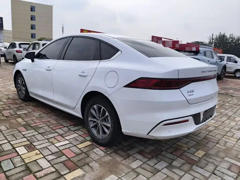 BYD Qin PLUS — фото 5