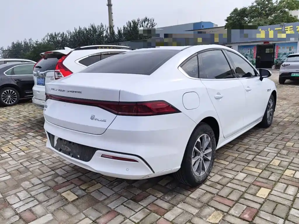 BYD Qin PLUS — фото 7