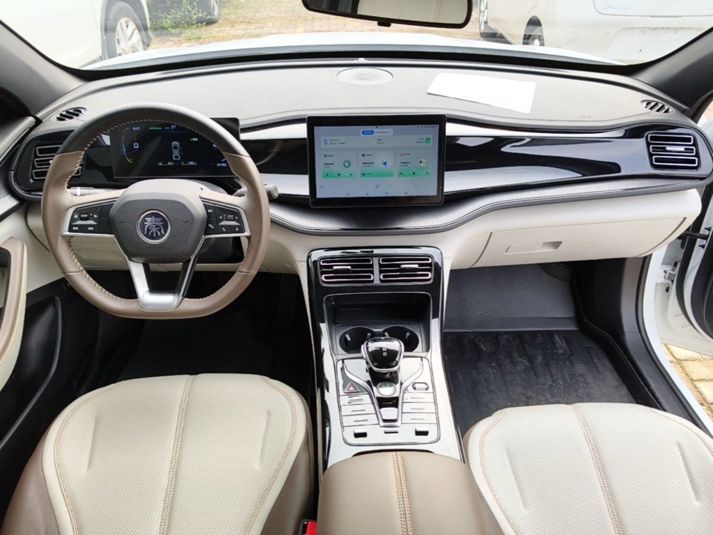 BYD Qin PLUS — фото 10