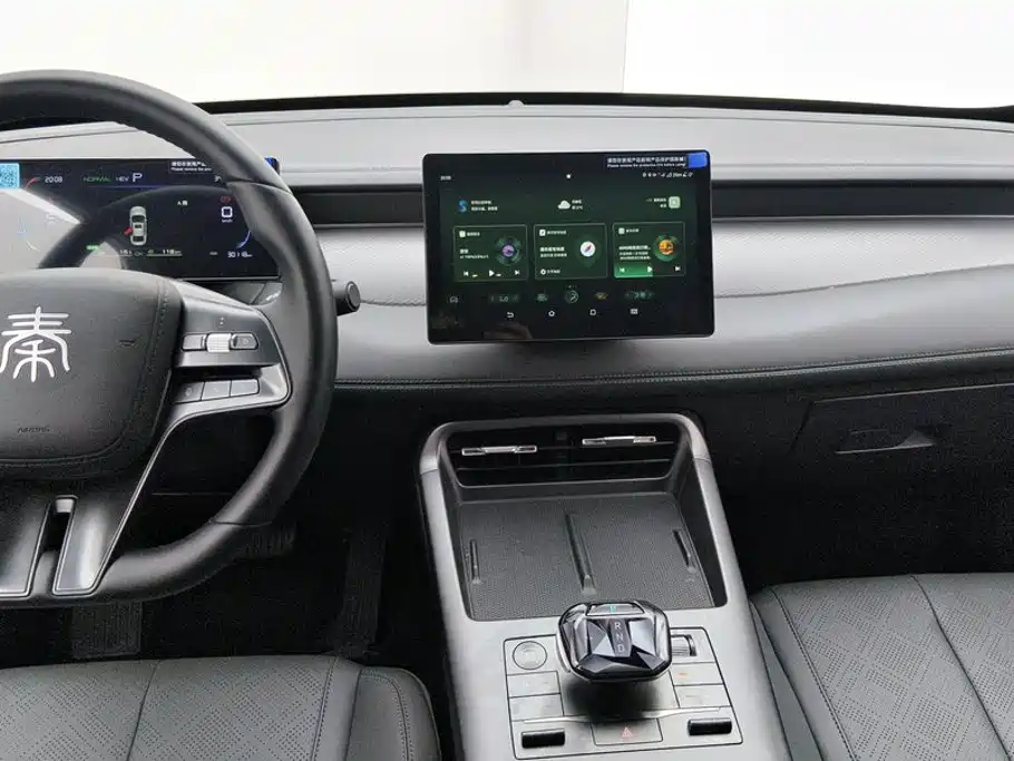 BYD Qin PLUS — фото 13