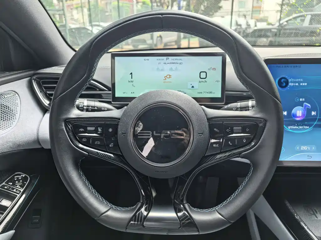 BYD Seal — фото 7