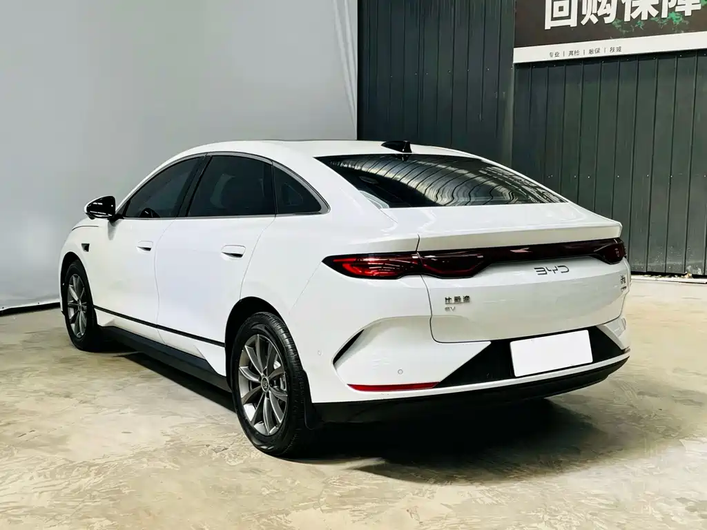 BYD Qin L — фото 4