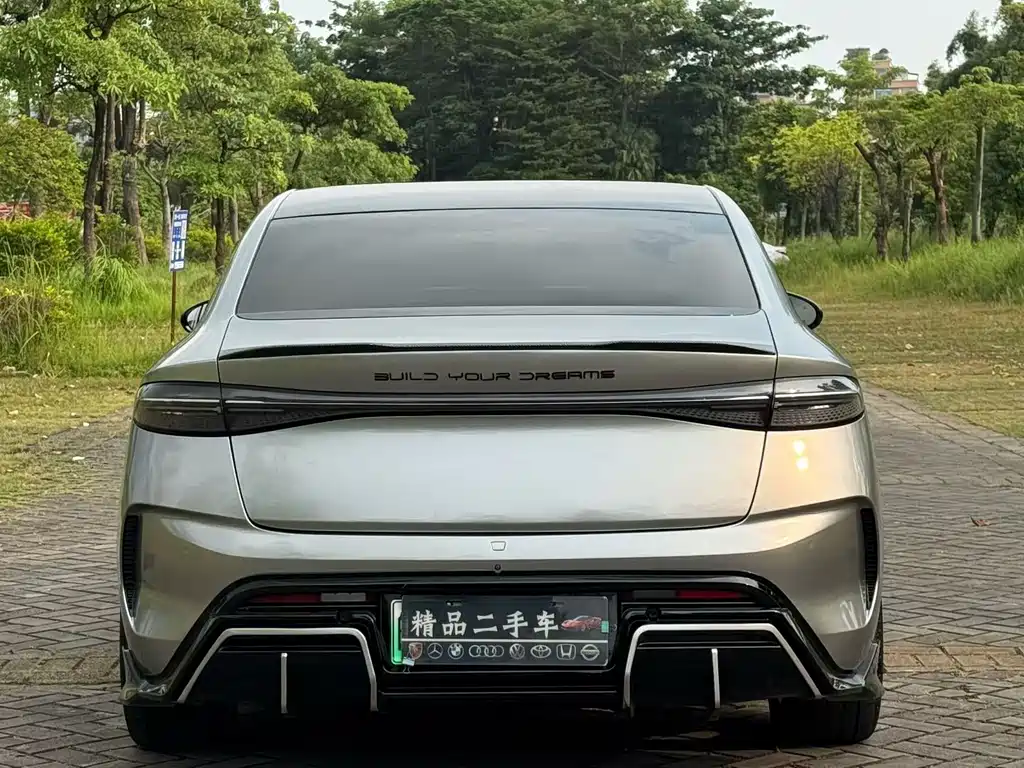 BYD Seal — фото 4