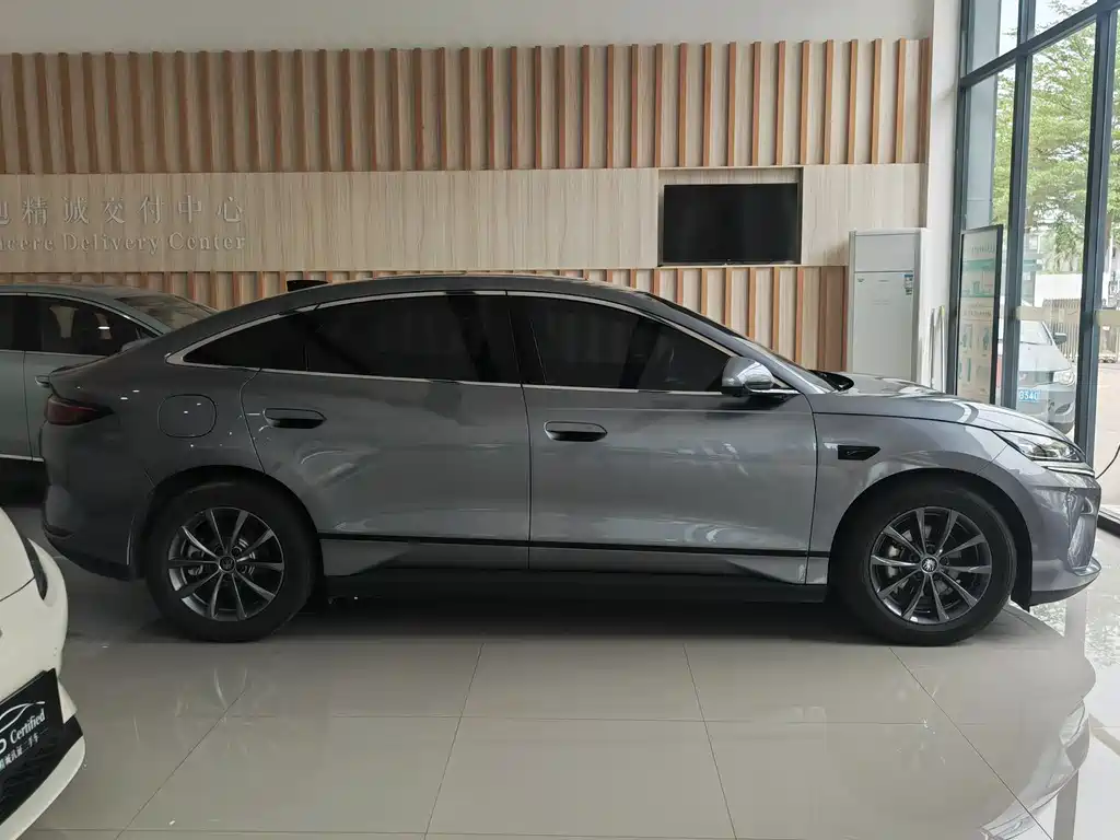 BYD Qin L — фото 7