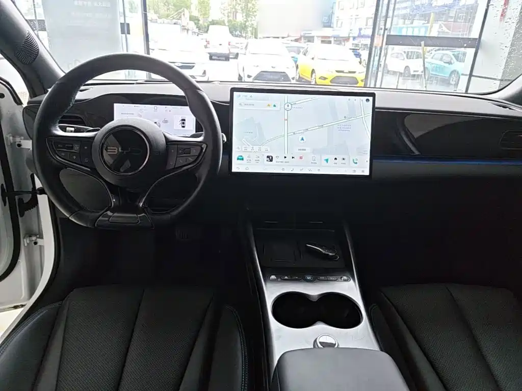 BYD Seal 06 — фото 10