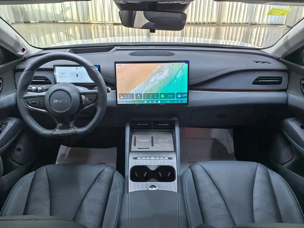 BYD Seal 06 DM-i Touring — фото 13