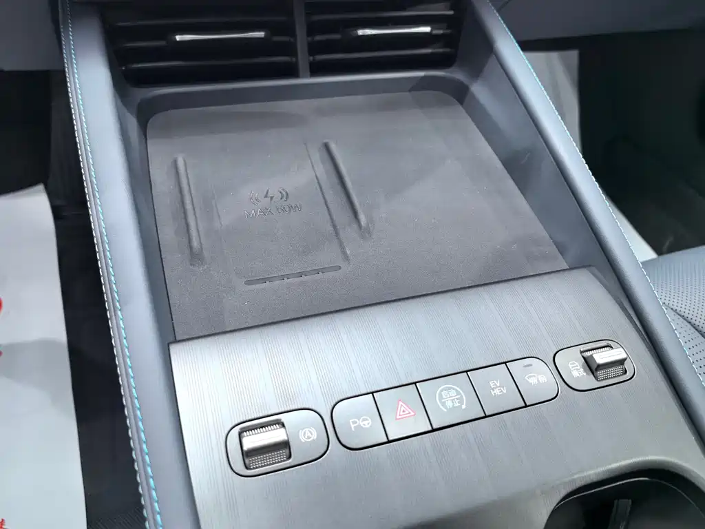 BYD Seal 06 DM-i Touring — фото 20
