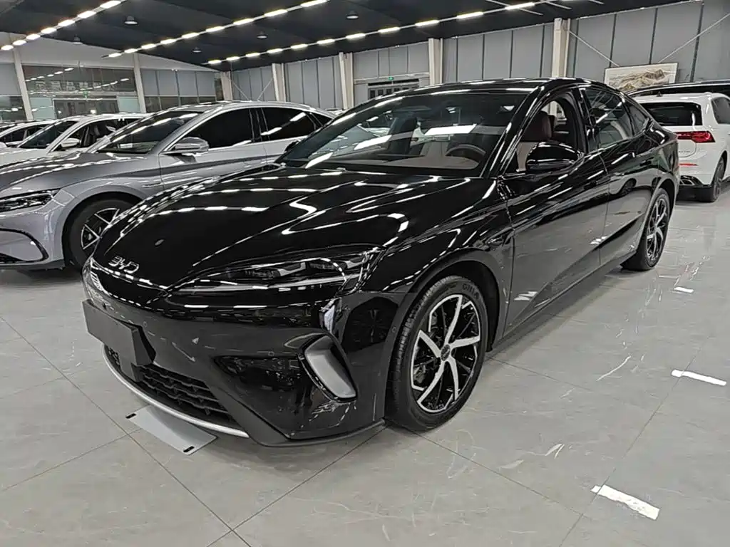 BYD Seal 07 DM-i — фото 2