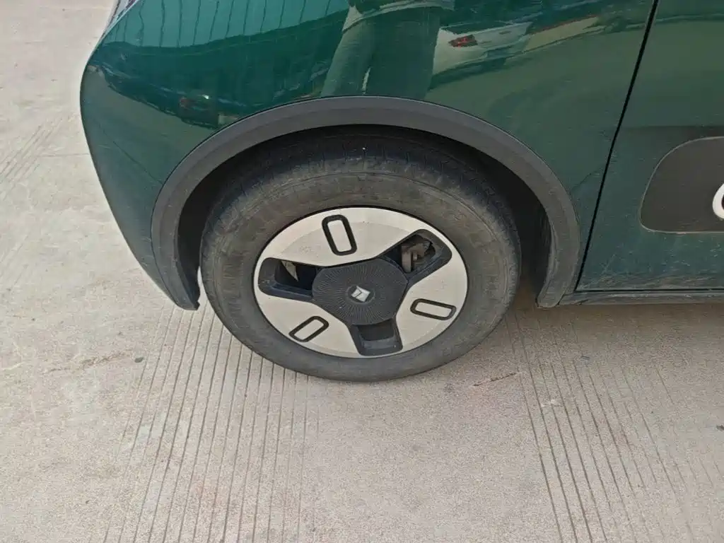 Baojun KiWi EV — фото 23