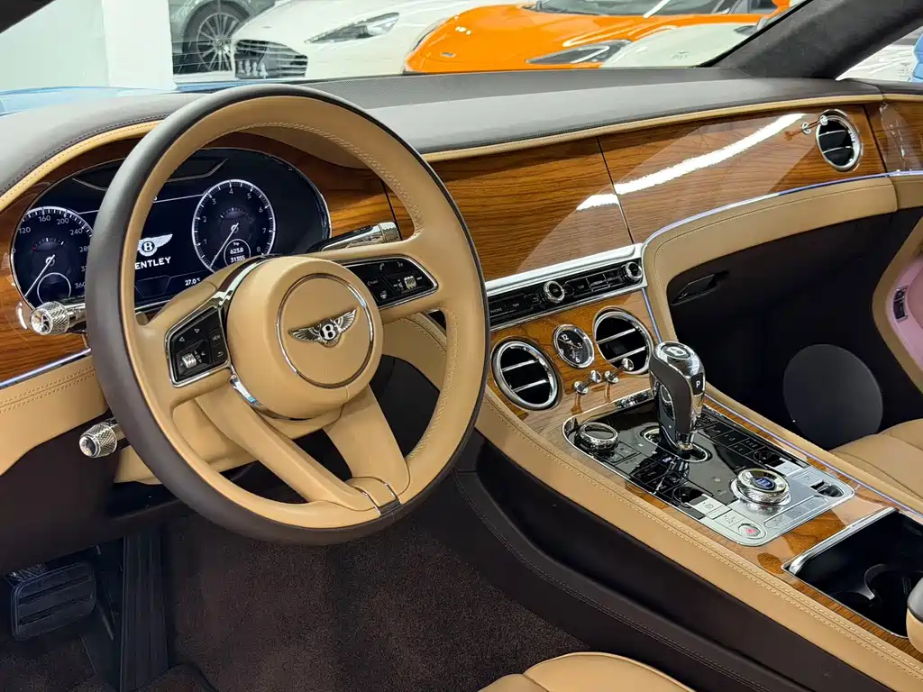 Bentley Continental — фото 4