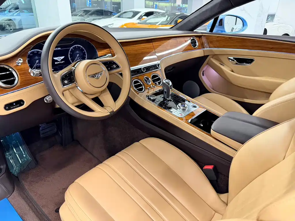Bentley Continental — фото 5
