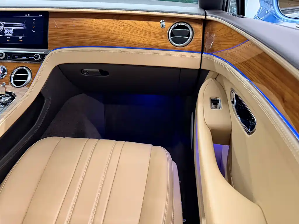Bentley Continental — фото 9