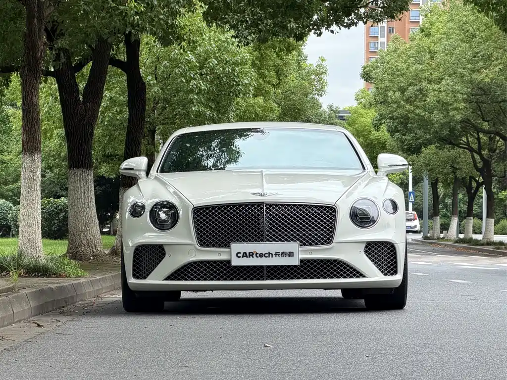 Bentley Continental — фото 2