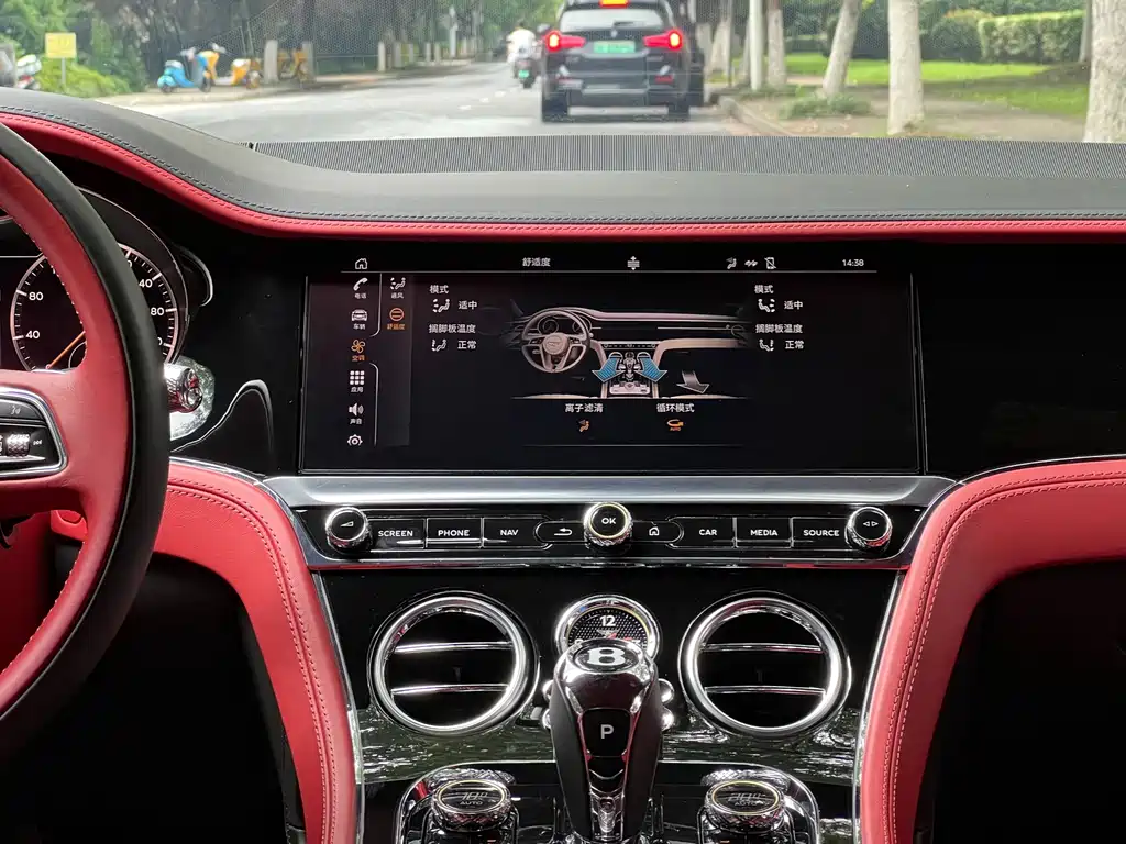 Bentley Continental — фото 15