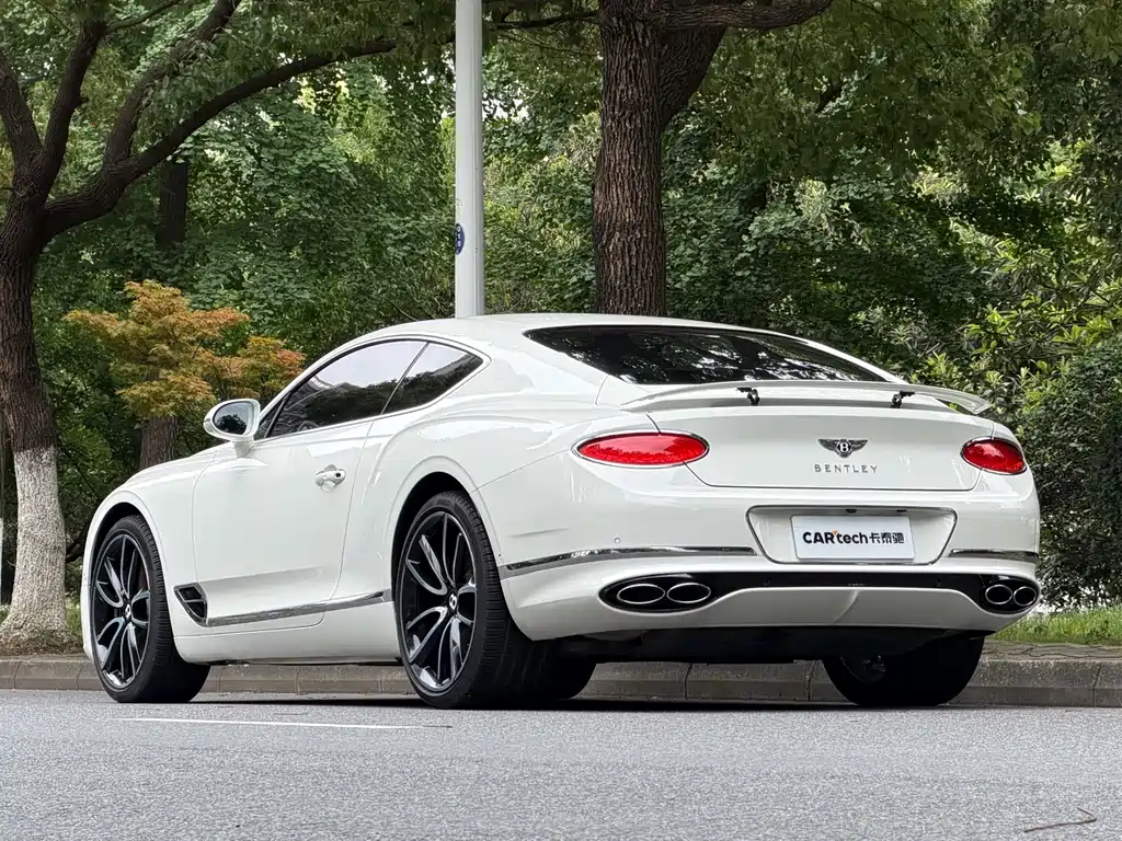 Bentley Continental — фото 6