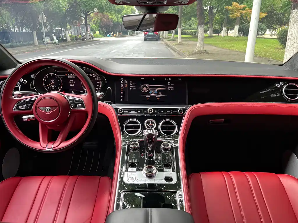 Bentley Continental — фото 10