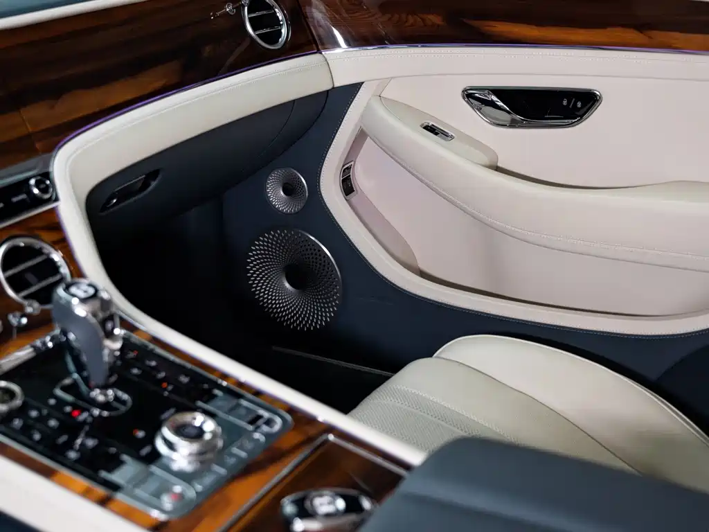 Bentley Continental — фото 17